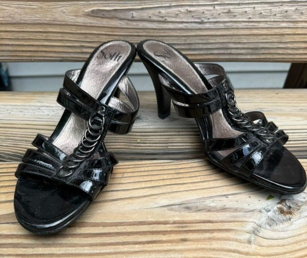 Sofft Black Patent Leather Strappy Heeled Sandals Metallic Ring Detail Size 7.5M